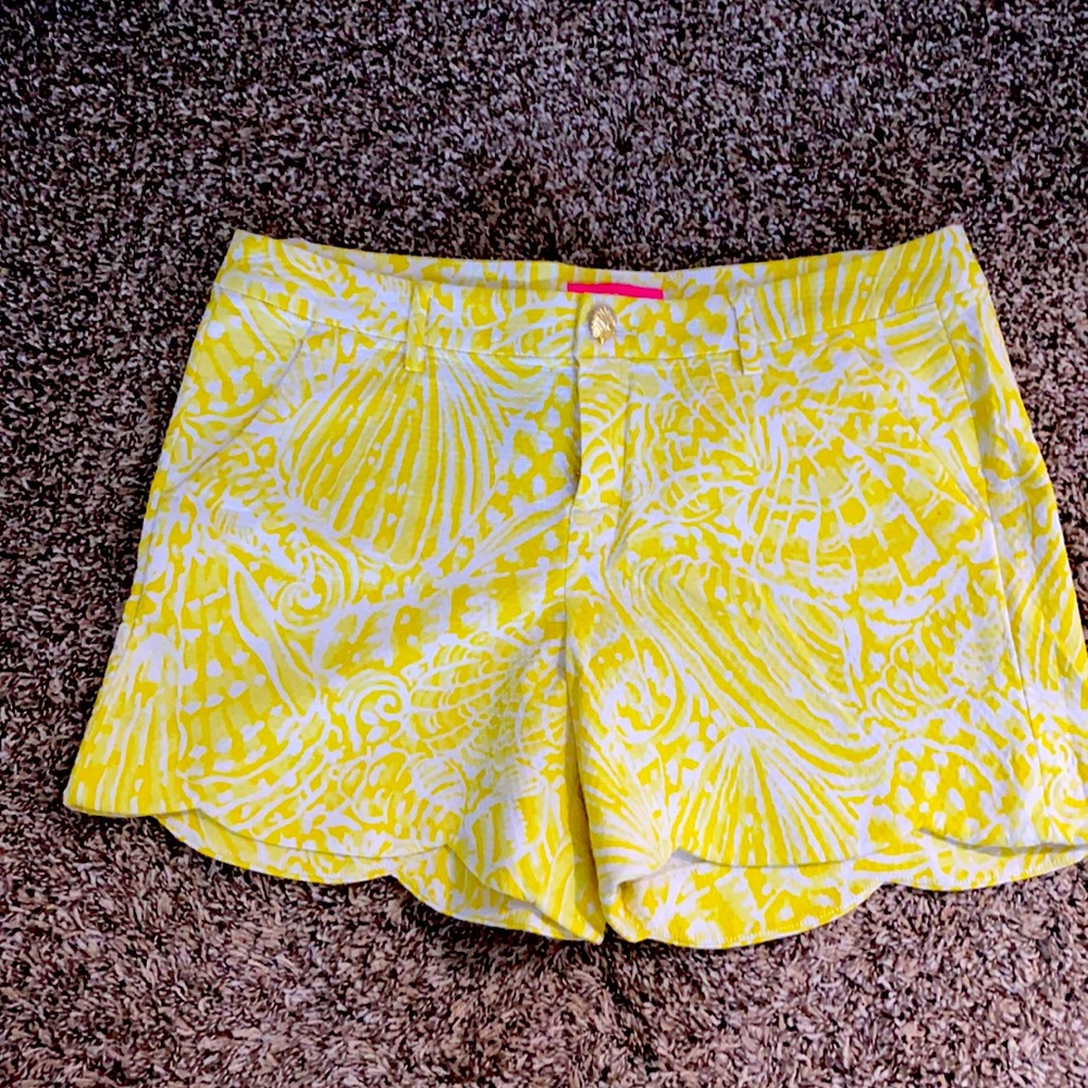 NWT Lilly Pulitzer Palmita Stretch Shorts.